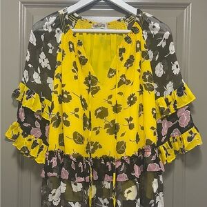 DVF short sleeve ruffle blouse